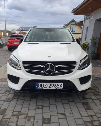 Mercedes-Benz GLE cena 224900 przebieg: 111000, rok produkcji 2018 z Dzierżoniów małe 631